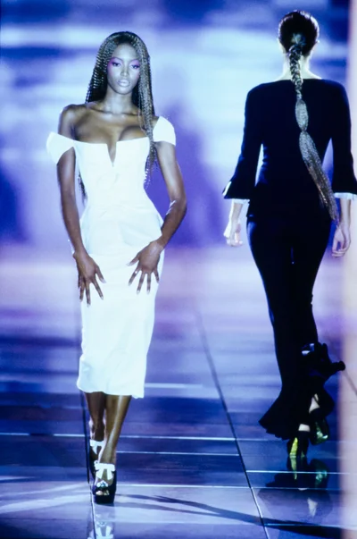 Look 19